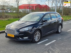 Ford Focus Wagon - 1.0 Titanium Edition / AIRCO / NAP