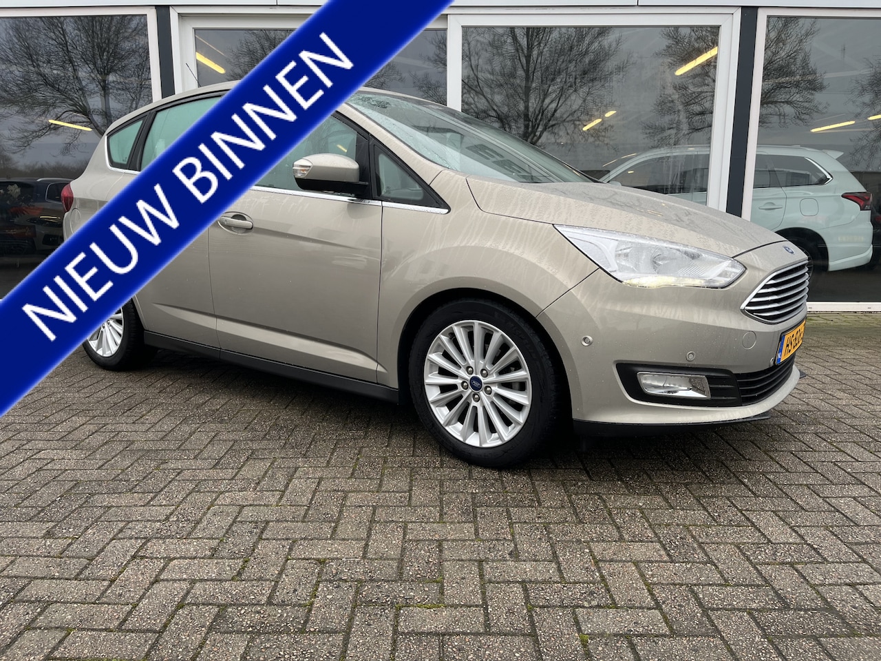 Ford C-Max - 1.0 Titanium Camera / Led / Cruise / Stoelverwarming / Clima - AutoWereld.nl