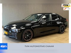 BMW 3-serie - 320d EfficientDynamics Edition Business Automaat Navi