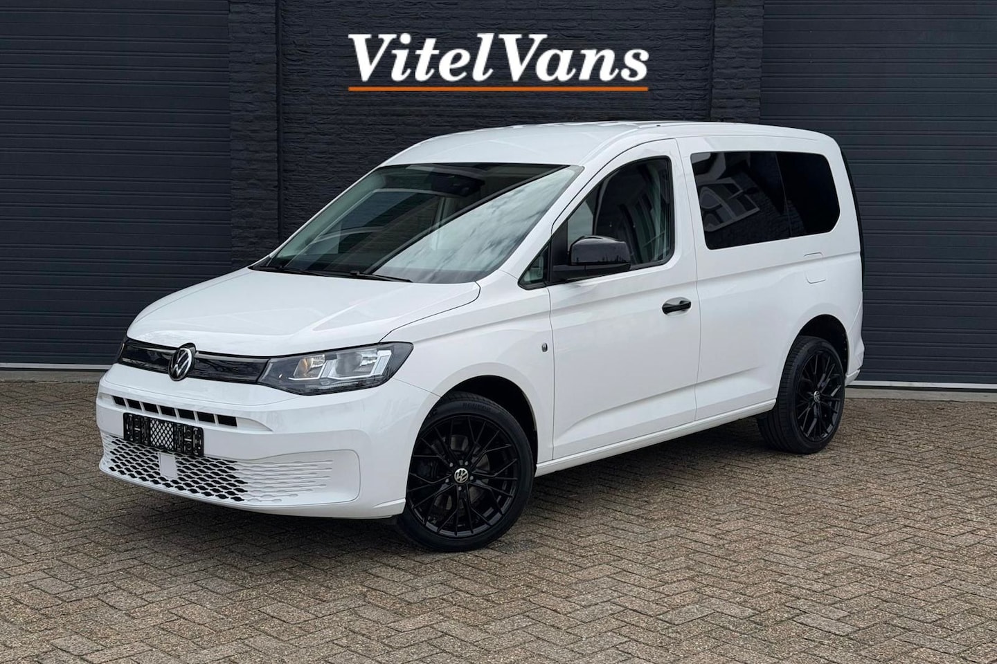 Volkswagen Caddy Cargo - 1.5 TSI | PDC A | AIRCO | DAB | BLUETOOTH - AutoWereld.nl