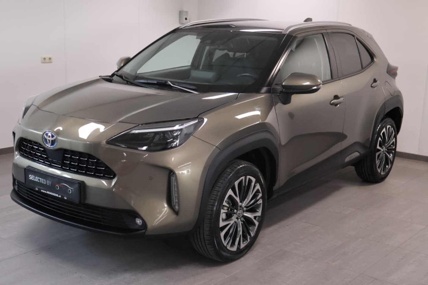 Toyota Yaris Cross - 1.5 Hybrid Executive | 1e Eigenaar | Panodak - AutoWereld.nl