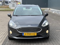 Ford Fiesta - 1.0 EcoBoost Titanium Carplay, 1e eigenaar, Dealer onderhouden, parkeersensoren achter, Le