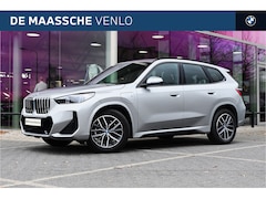 BMW X1 - xDrive25e M Sport Automaat / Sportstoelen / Comfort Access / Achteruitrijcamera / M Adapti