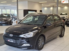 Hyundai i20 - 1.2 (4 Cil) Trekhaak afn./Bluetooth/Stoel+Stuurverw/All Season banden