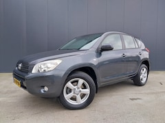 Toyota RAV4 - 2.0 VVTi AUTOMAAT 4X4 LEER NAVI CRUISE ECC