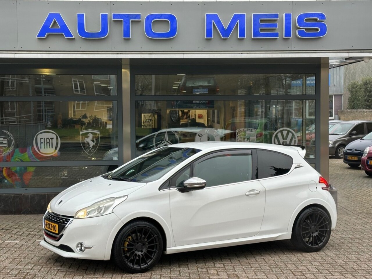 Peugeot 208 - 1.6 THP GTI Navi Cruise Clima - AutoWereld.nl