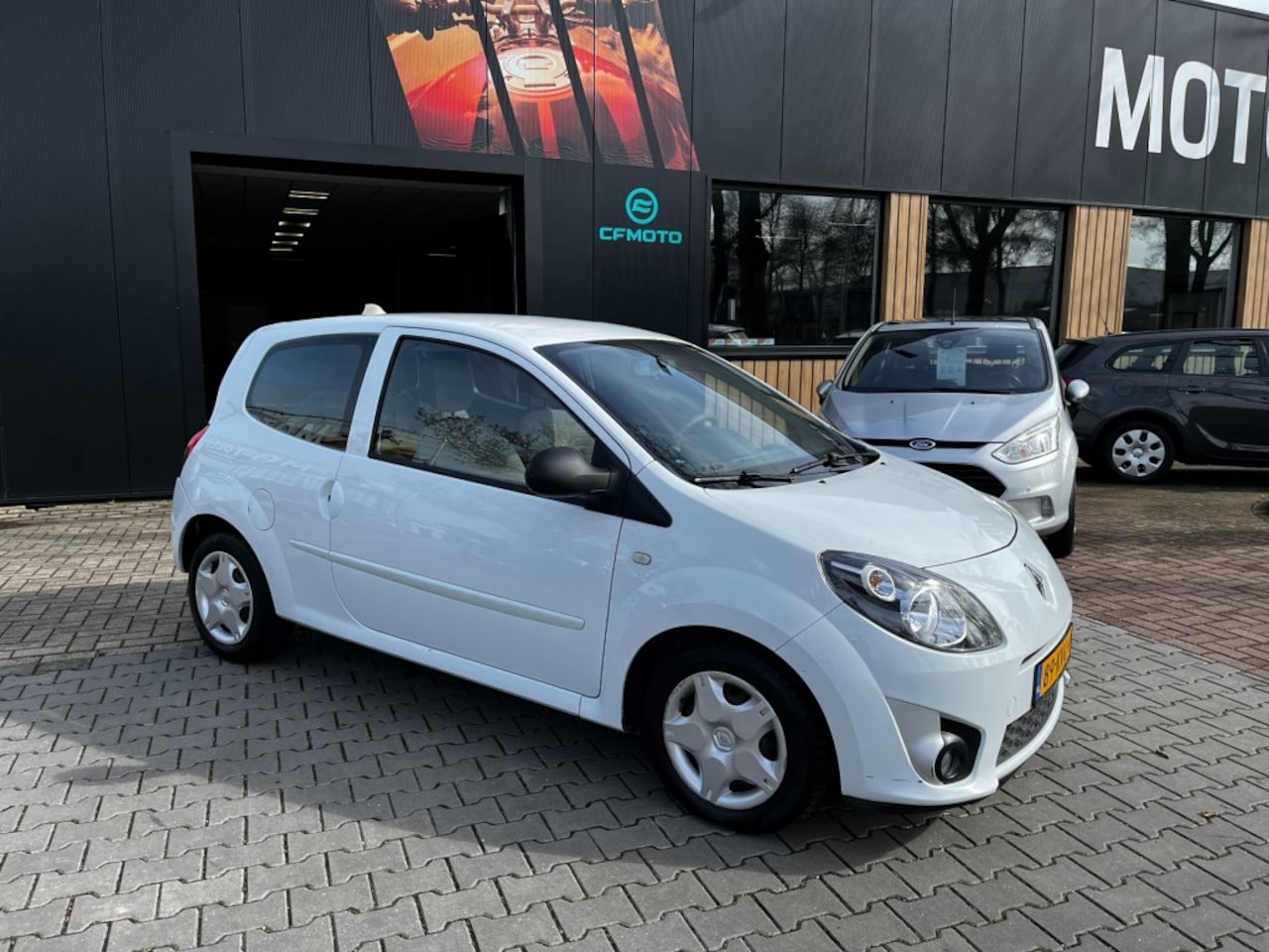 RENAULT TWINGO II