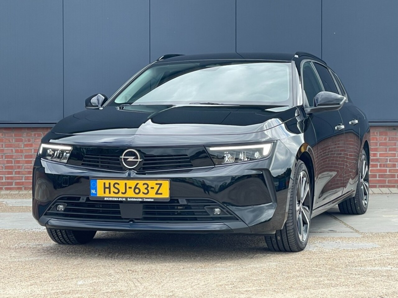 Opel Astra - ST 1.6 Turbo Plug In Hybrid Carplay / Camera / Stoelverwarming - AutoWereld.nl