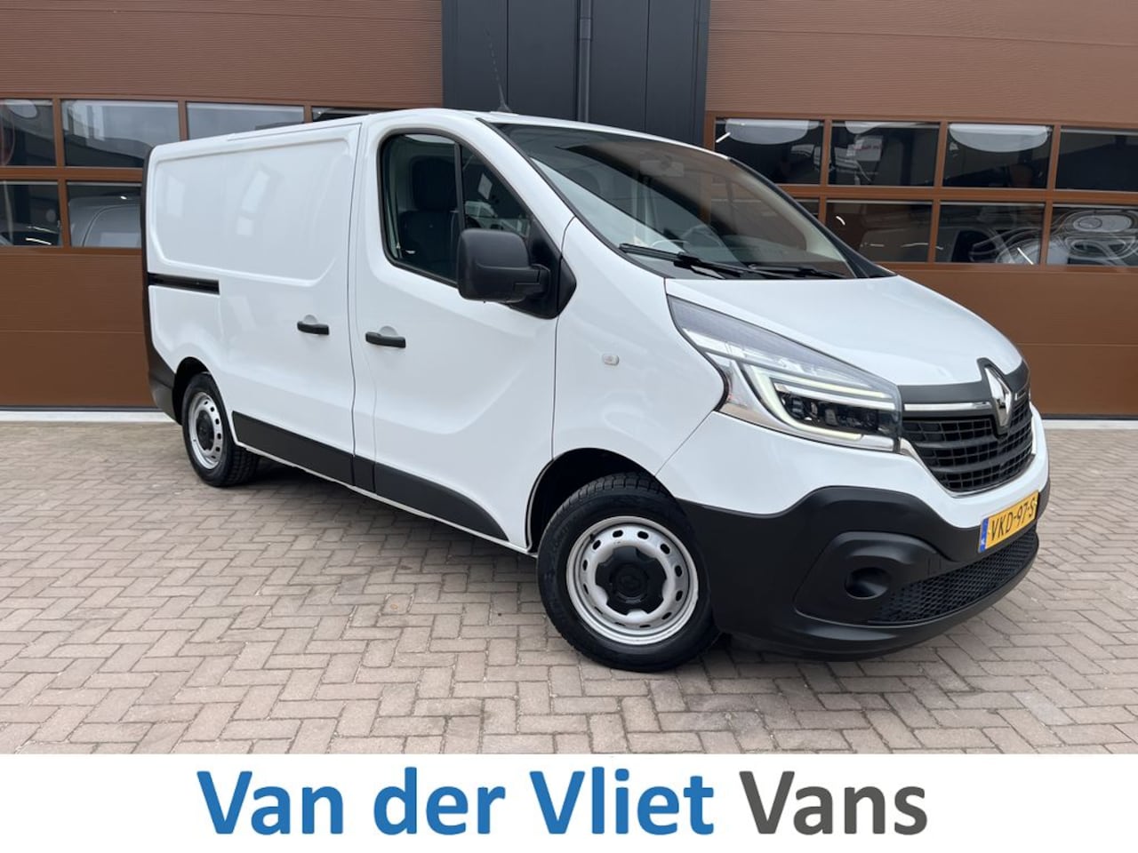 Renault Trafic - 2.0 dCi 120pk E6 L2 Comfort BPM Vrij! Lease €276 p/m, Trekhaak, Bott inr., Airco, Navi, PD - AutoWereld.nl