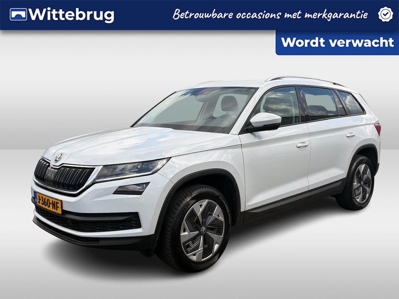Skoda Kodiaq - 1.5 TSI Ambition 7p. / DIgitaal dashboard / Navigatie / App connect / Afneembare trekhaak - AutoWereld.nl