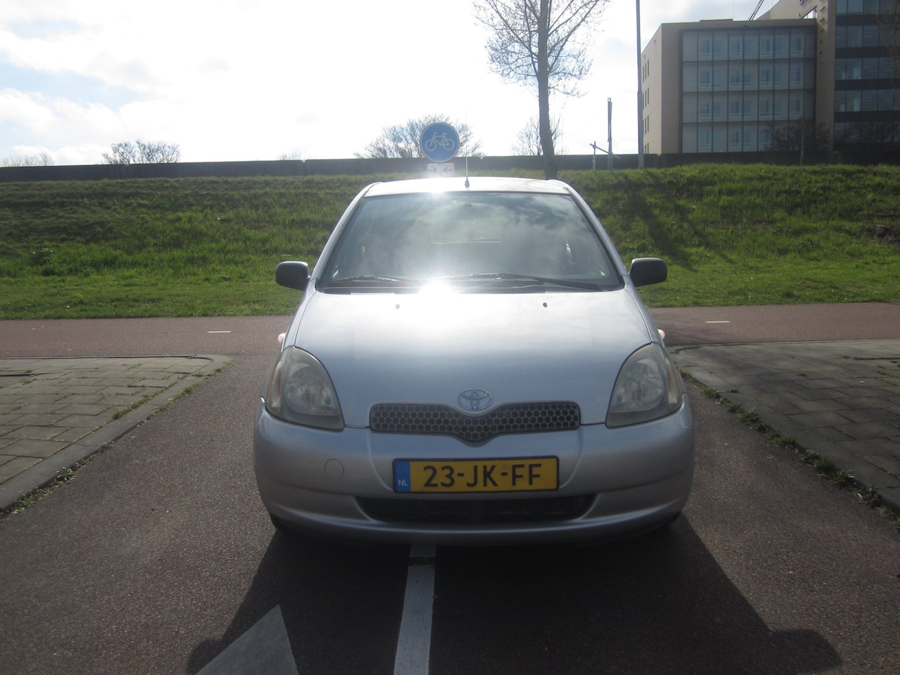 Toyota Yaris - 1.3-16V VVT-i YORIN 1.3-16V VVT-i YORIN - AutoWereld.nl