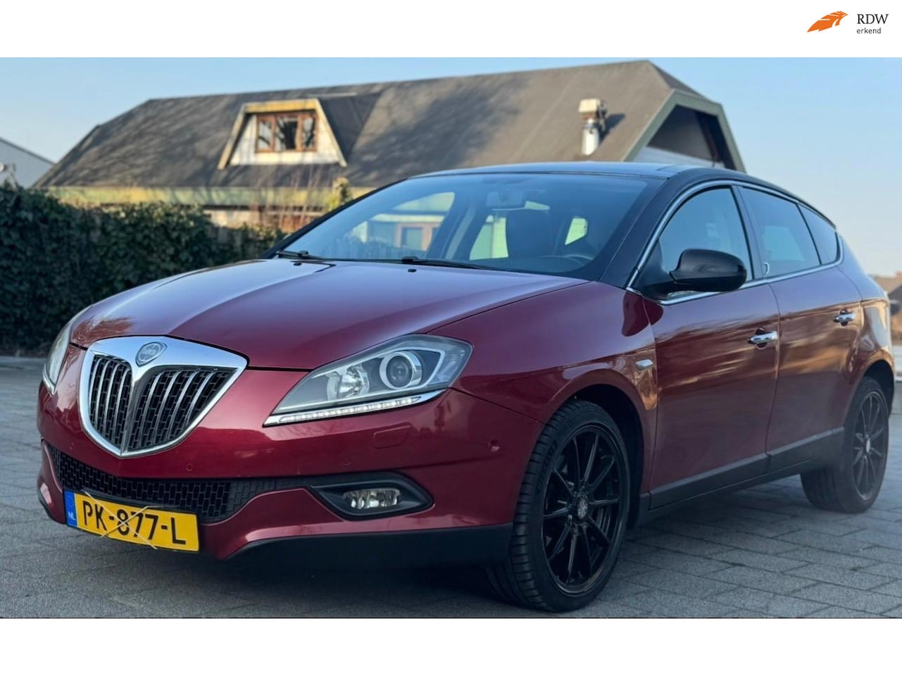 Lancia Delta - 1.9-16V Twin-Turbo nieuweapk,2eigenaar, airco, navigatie, aluminium velgen, parkeersensore - AutoWereld.nl
