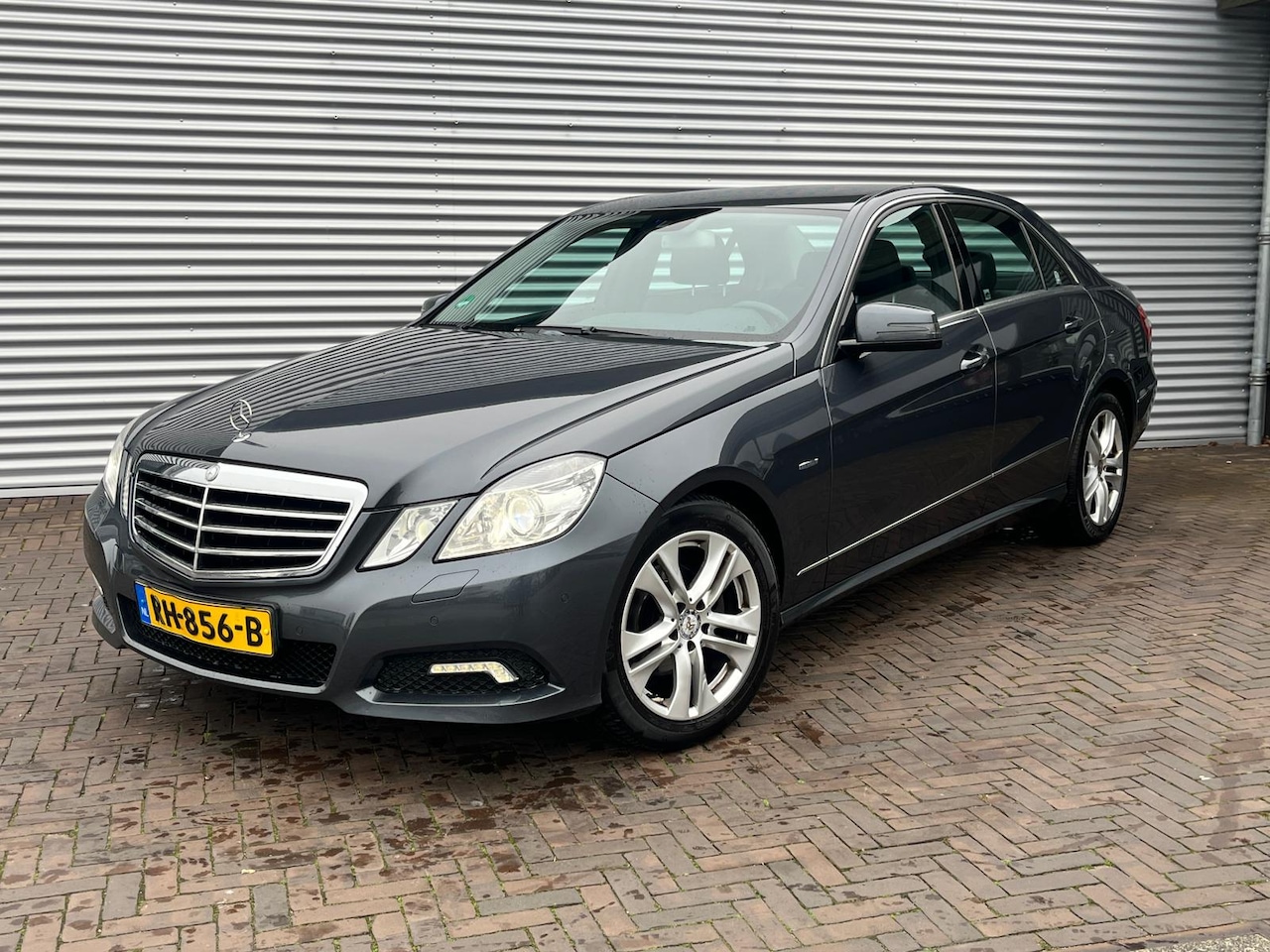 Mercedes-Benz E-klasse - 220 CDI Avantgarde 220 CDI Avantgarde - AutoWereld.nl