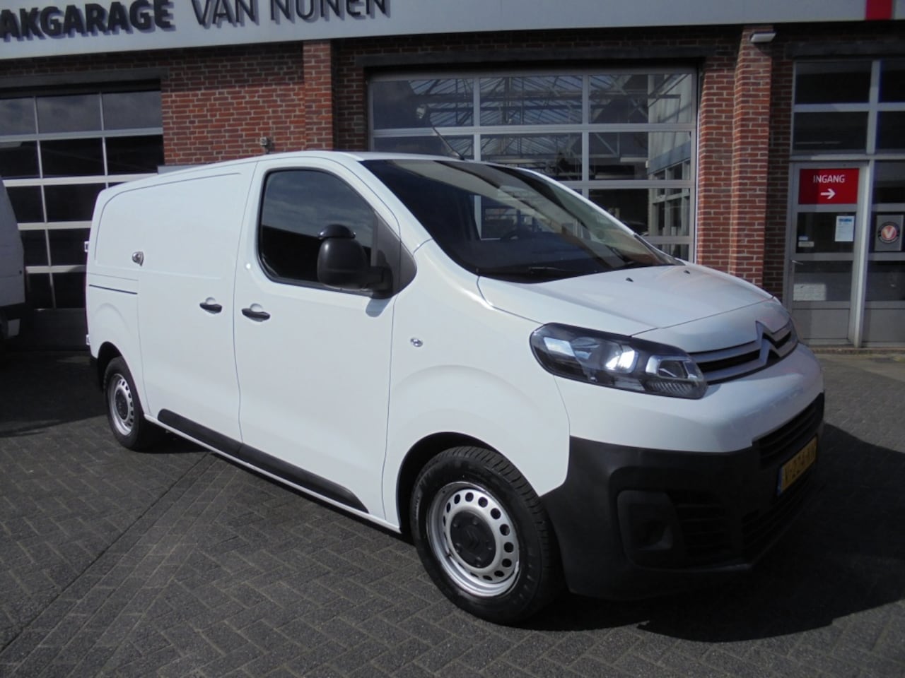 Citroën Jumpy - 2.0 HDI 120PK||L2-H1||Trekhaak||Airco||Euro 6|| - AutoWereld.nl