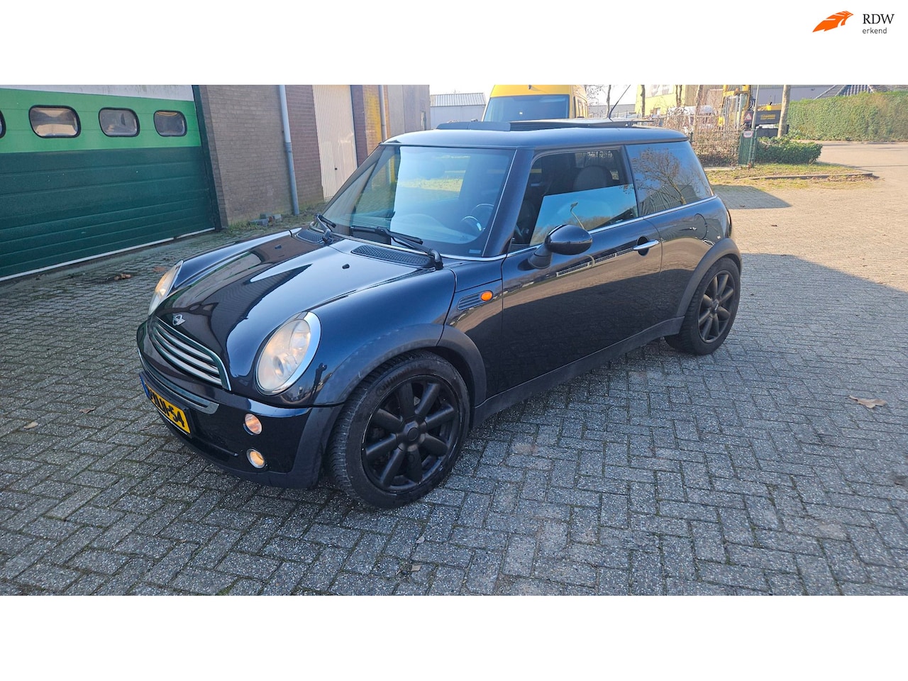 MINI Cooper - Mini 1.6 PEPPER/AIRCO/PANO/LEDER - AutoWereld.nl