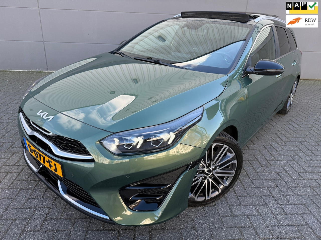 Kia Cee'd Sportswagon - Ceed 1.5 T-GDi GT-PlusLine*PANORAMADAK*STOEL -STUUR*VERWARMING*FUUL OPTION*NAVI* - AutoWereld.nl