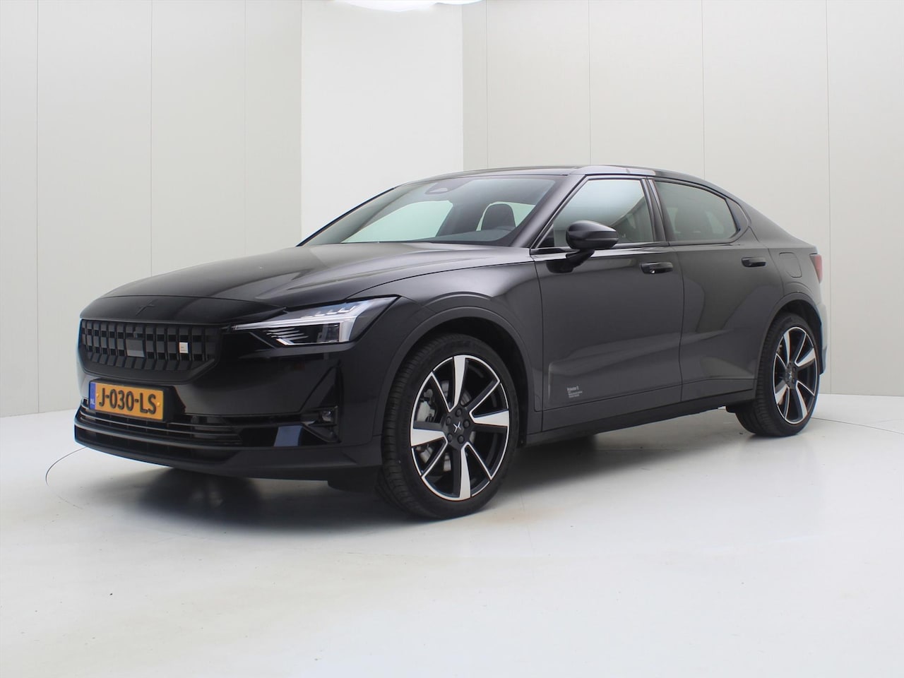 Polestar 2 - Long Range Dual Motor 408PK 78kWh 93.8% SoH [ PILOT PLUS+20 INCH+CARPLAY ] - AutoWereld.nl