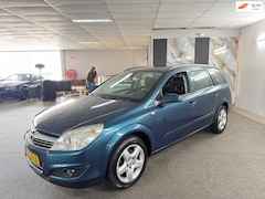 Opel Astra Wagon - 1.8 Essentia Apk Nieuw, Clima, Cruise, N.A.P, Lm velgen, Trekhaak, Dakdragers, 2 sleutels,