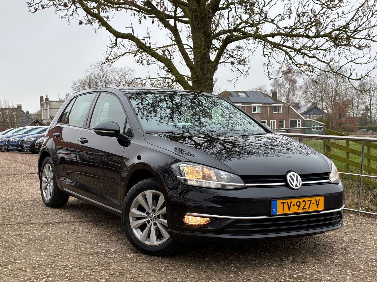 Volkswagen Golf - 1.0 TSI Comfortline | ACC + Clima + Navi nu € 10.975,-!!! - AutoWereld.nl