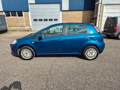 Fiat Punto Evo - 1.2 Pop, km stand 97327/goed onderhouden