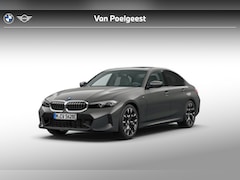 BMW 3-serie - Sedan 330e M Sport Edition | M Sportpakket