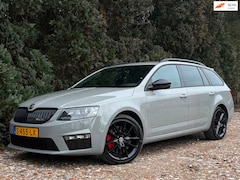 Skoda Octavia Combi - 2.0 TSI RS | Sportstoelen | Nardo Grey |Trekhaak