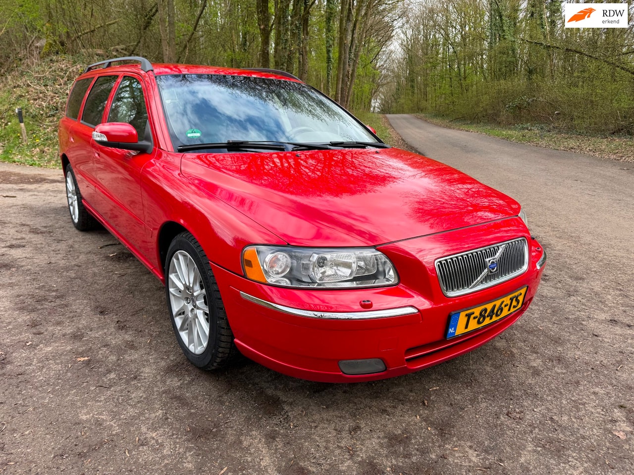 Volvo V70 - 2.4 Bi Fuel LPG Xenon/Leder/Navigatie/Nwe APK. - AutoWereld.nl