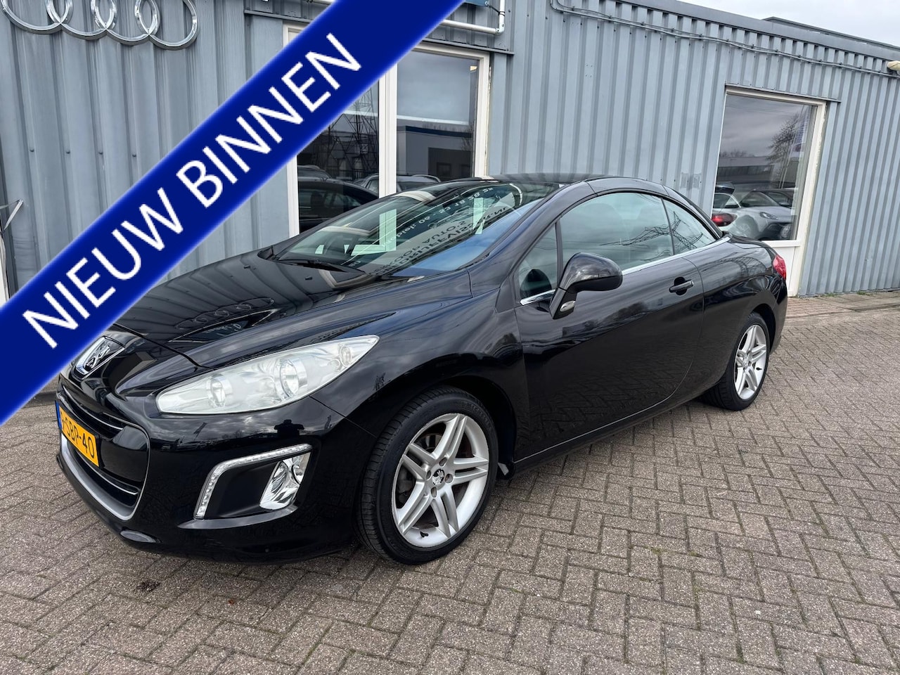 Peugeot 308 CC - 1.6 VTi Sport Pack 1.6 VTi Sport Pack - AutoWereld.nl