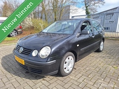 Volkswagen Polo - 1.4-16V Comfortline
