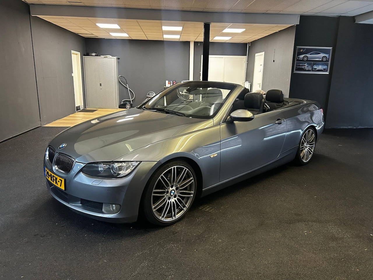 BMW 3-serie Cabrio - 325i High Executive - Cabrio - NW APK - NAP - AUTOMAAT! - AutoWereld.nl