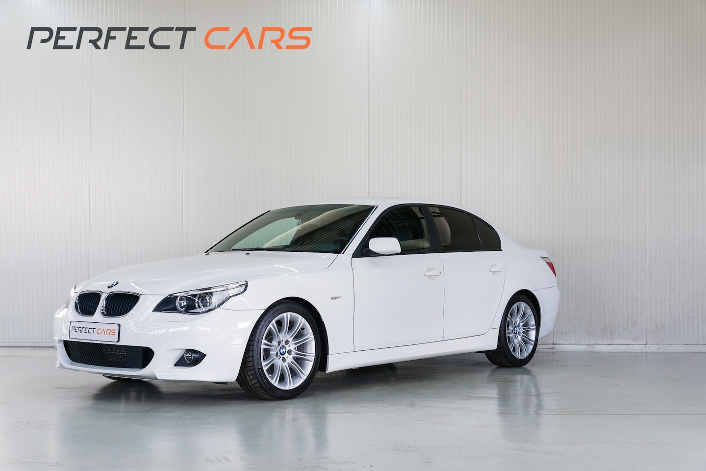 BMW 5-serie - 525i 525i, leer, automaat, origineel M pakket, btw auto - AutoWereld.nl