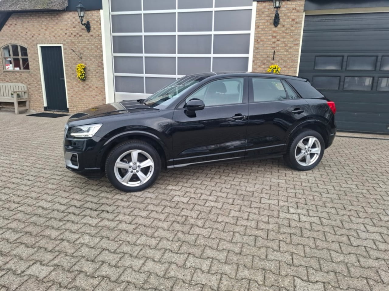 Audi Q2 - 30 TFSI epic 30 TFSI epic - AutoWereld.nl