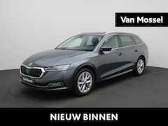 Skoda Octavia Combi - 1.0 TSI 81kW Ambition | Navigatie | Camera | Stoelverwarming | Sfeerverlichting | Climate