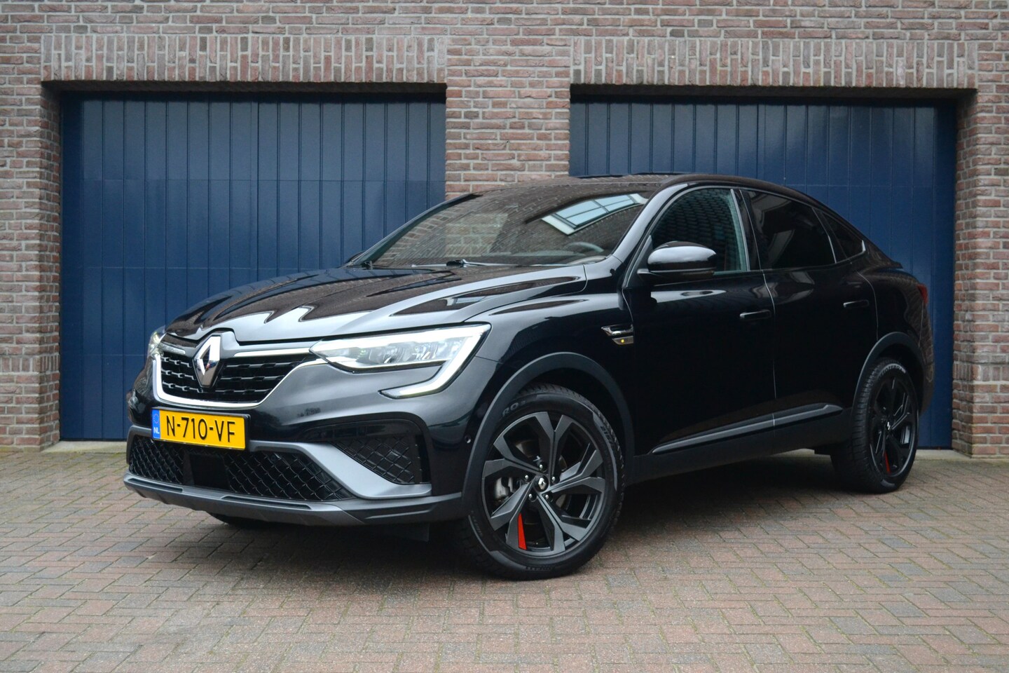 Renault Arkana - 1.6 E-Tech Hybrid 145 R.S. Line | Keyless | Stoelverwarming | Camera - AutoWereld.nl