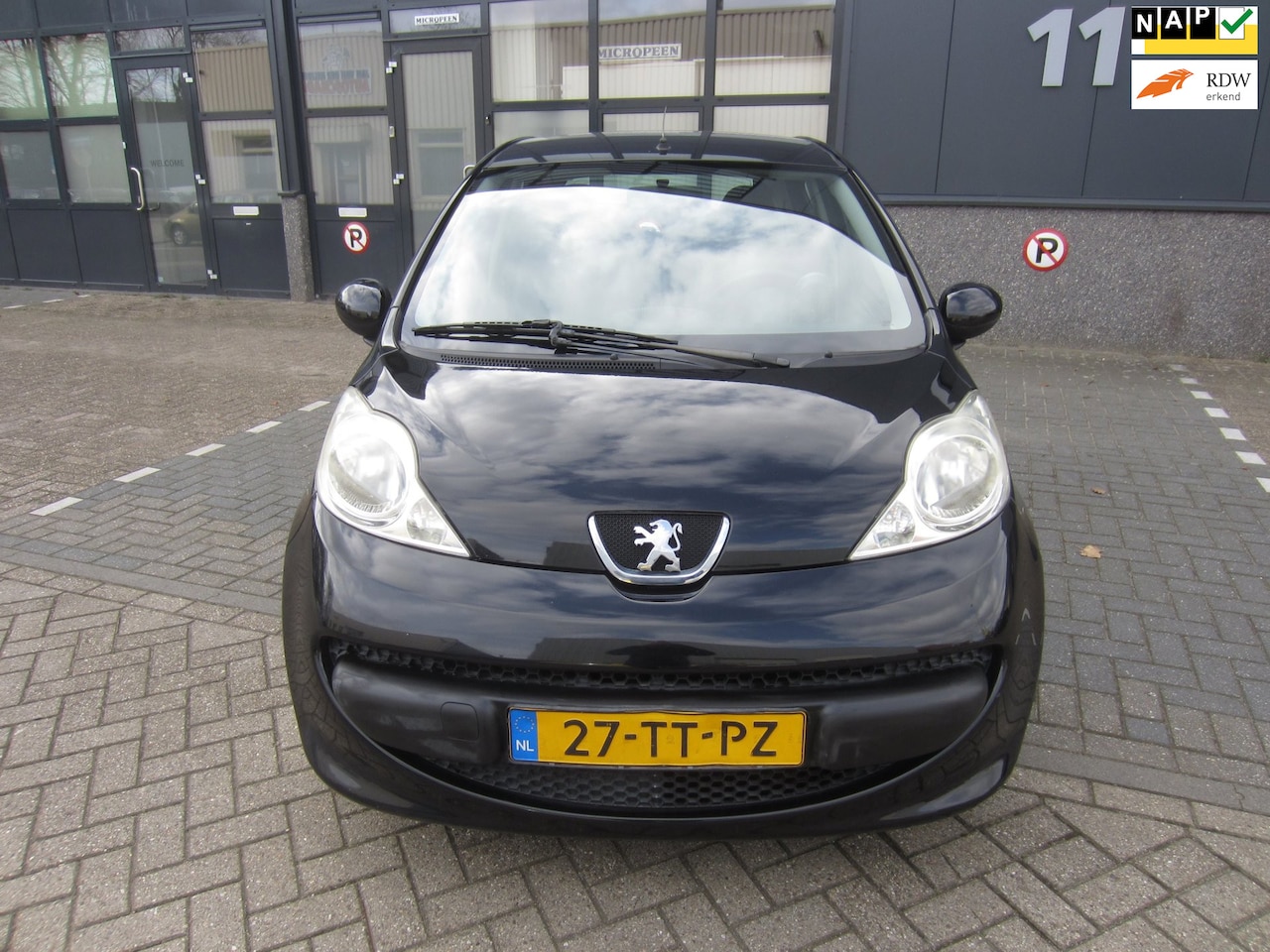 Peugeot 107 - 1.0-12V XS 2007 Airco 131.000KM NAP! APK! - AutoWereld.nl