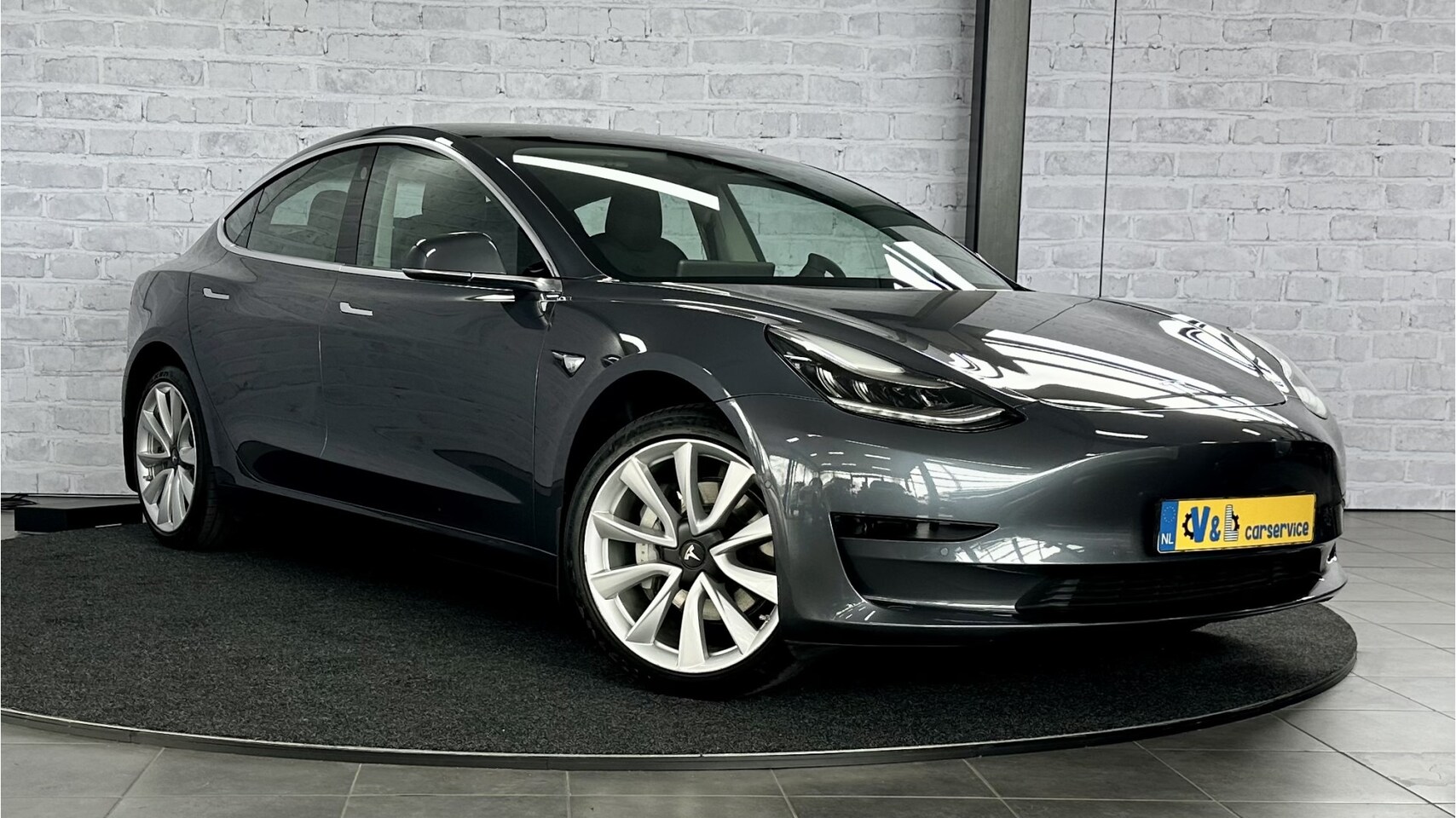 Tesla Model 3 - Standard RWD Plus 60 kWh / Yoke / Pano / SOH 85.2% - AutoWereld.nl