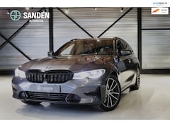 BMW 3-serie Touring - 320e High Executive|Sportline|Automaat|Navi|AppleCarplay|Laserlight|Head Up|Sfeerverlichti