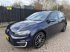 Volkswagen Golf - 1.4 TSI GTE Autom/Tiptr Navi/Clima/Cruise