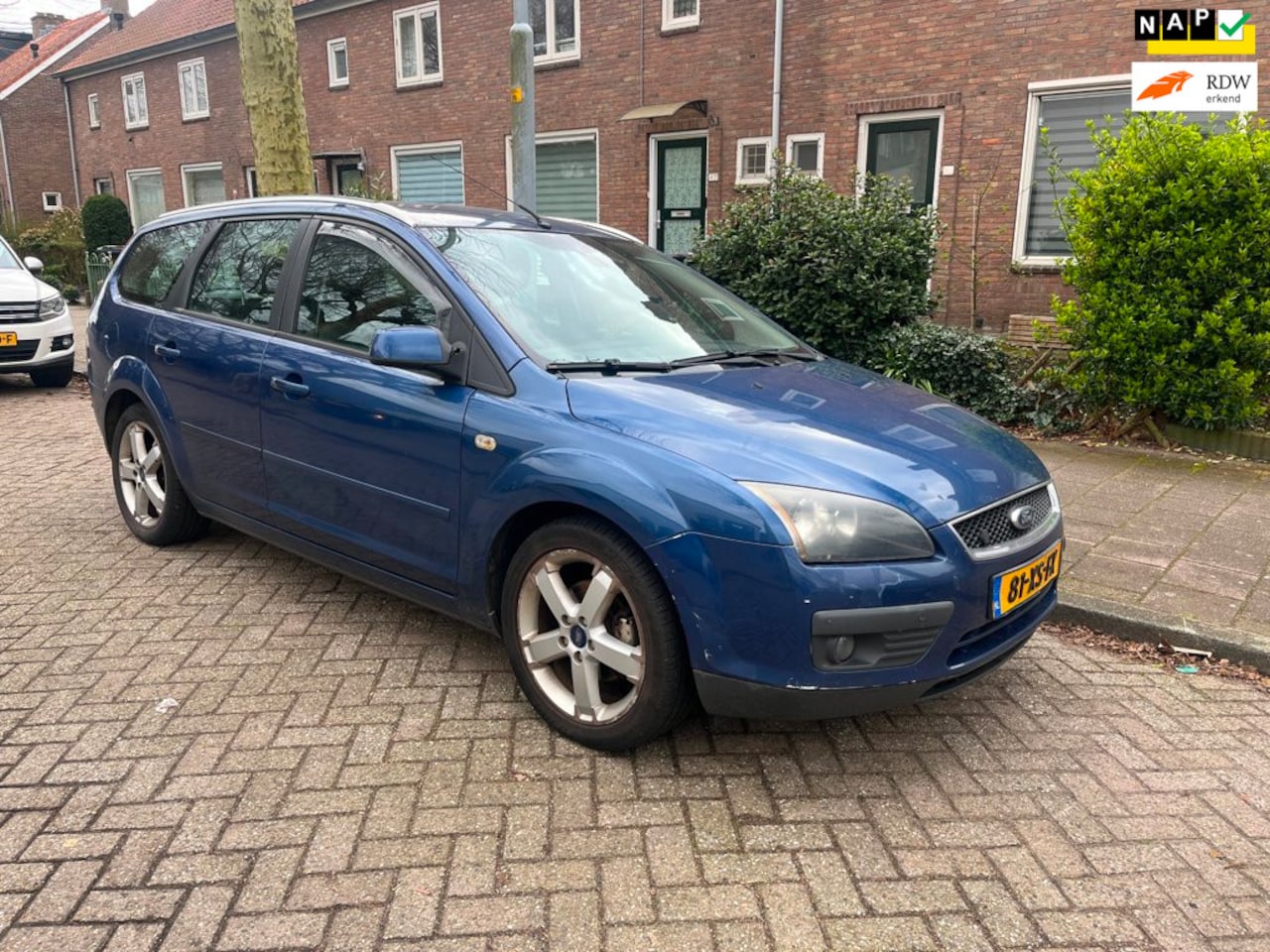 Ford Focus Wagon - 1.8-16V Ambiente FlexiFuel 1.8-16V Ambiente Flexifuel - AutoWereld.nl
