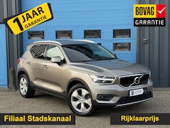 Volvo XC40 - 2.0 B4 Business Pro | 18" 5-Spaaks Silver velgen met 235/55 R18 banden | 2-zone Electronic