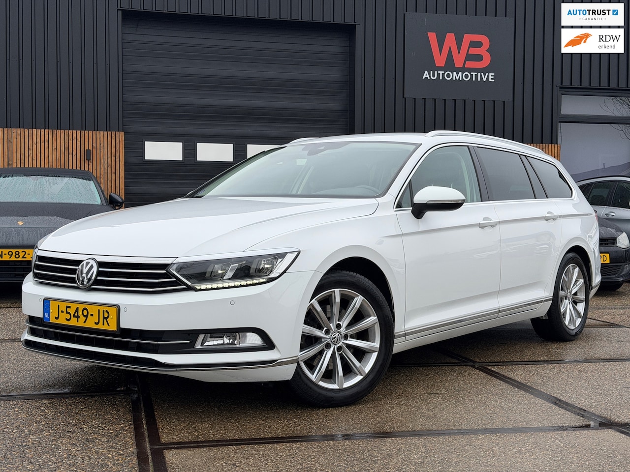 Volkswagen Passat Variant - 1.4 TSI ACT Highline Business R 1.4 TSI ACT Highline Business R - AutoWereld.nl