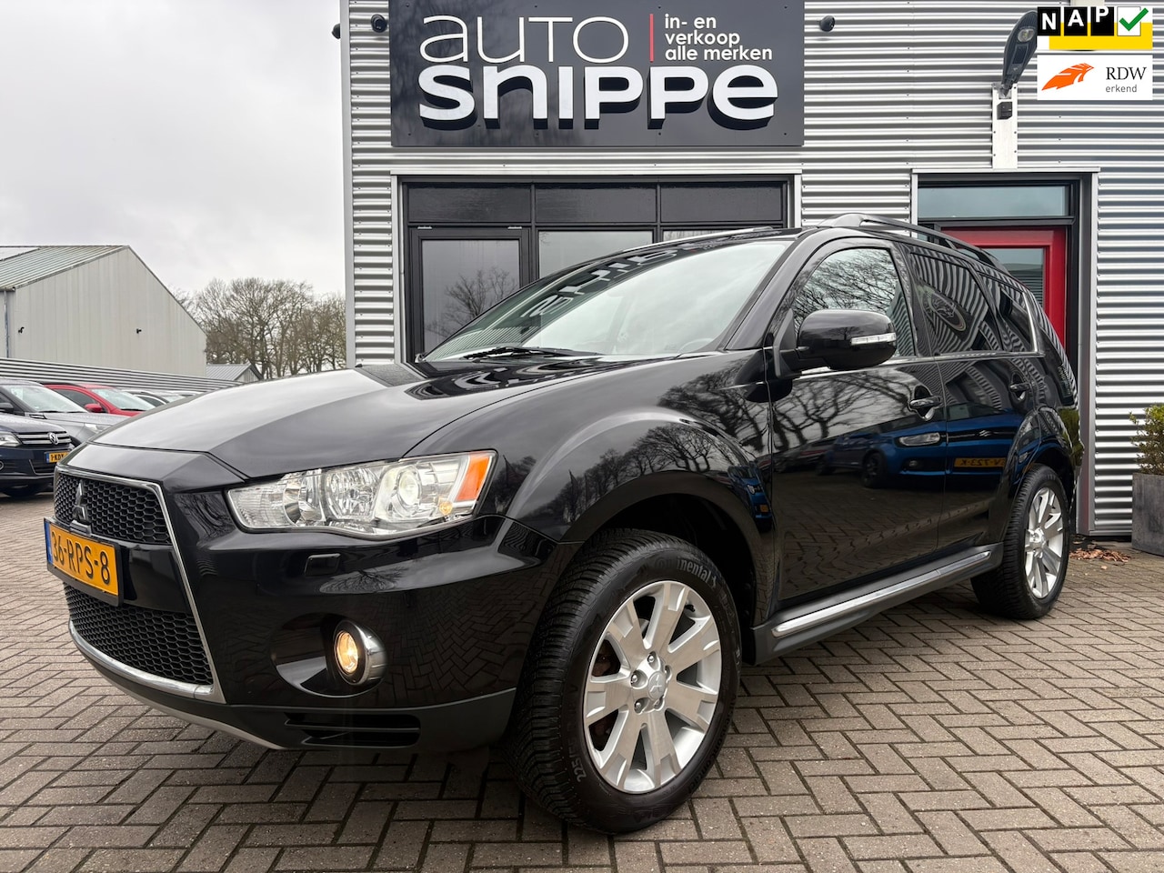 Mitsubishi Outlander - 2.0 Instyle -AUTOMAAT-1STE EIGENAAR-VOLLEDER-OPEN DAK-ROCKFORD FOSGATE AUDIO-KEYLESS-STOEL - AutoWereld.nl