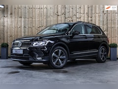Volkswagen Tiguan - 1.4 TSI ACT Comfortline *Led*Trekhaak*DSG*Navi