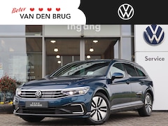 Volkswagen Passat Variant - GTE 1.4 TSI PHEV 218 pk DSG Business | Trekhaak | 360 Camera | App connect | LED Matrix |