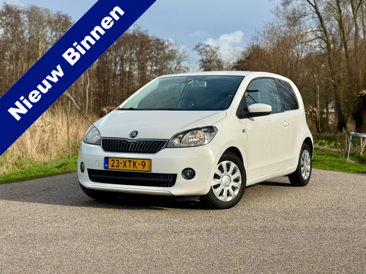 Skoda Citigo - 1.0 Greentech Tour Airco Navigatie Cruise Control NAP - AutoWereld.nl