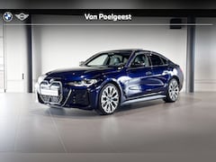 BMW i4 - M50 High Executive 84 kWh | Glazen schuif-/kanteldak | Comfort Access | Stoelverwarming |