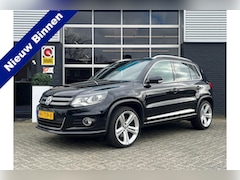 Volkswagen Tiguan - 1.4 TSI 3X R-Line, Automaat, Pano, Bluetooth, Cruise, Navi, Trekhaak, NAP