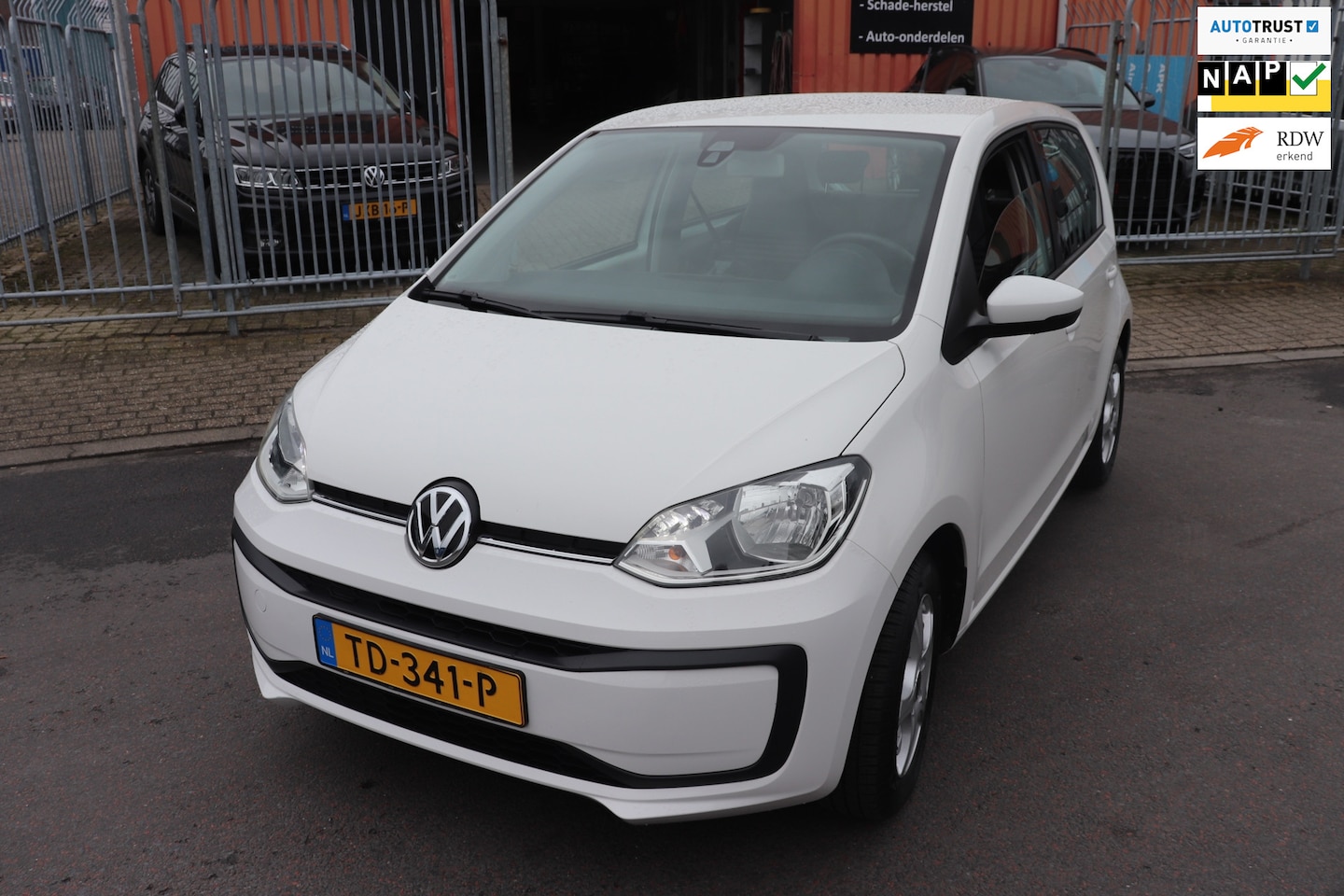 Volkswagen Up! - 1.0 BMT move up! 1.0 BMT move up! - AutoWereld.nl