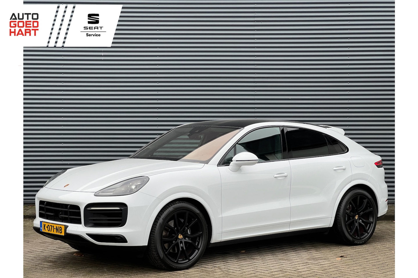 Porsche Cayenne Coupé - 3.0 E-Hybrid Carrarawit Metallic Panoramadak Luchtvering Sport-Chrono Achterasbesturing So - AutoWereld.nl