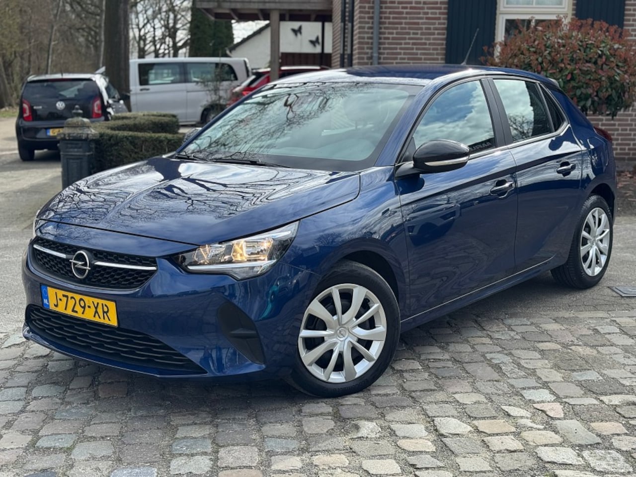 Opel Corsa - 1.2 Edition 100pk airco,cruise,carplay - AutoWereld.nl